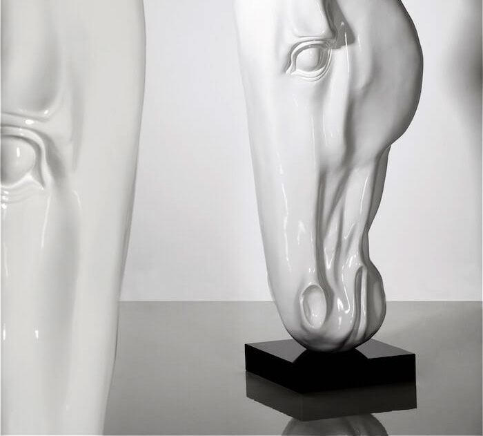 Scultura White Horse
